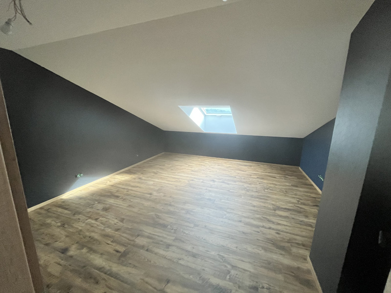 YHRIS AMENAGEMENT
