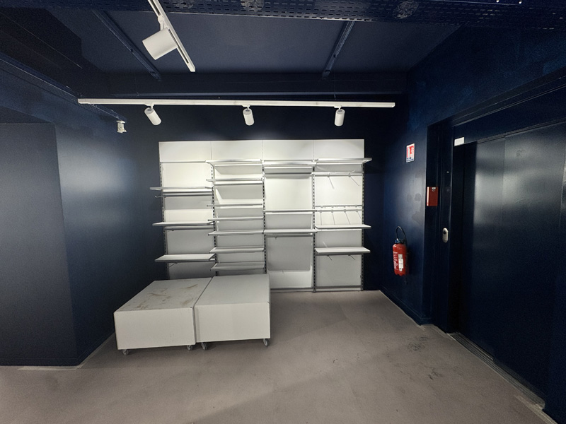 YHRIS AMENAGEMENT