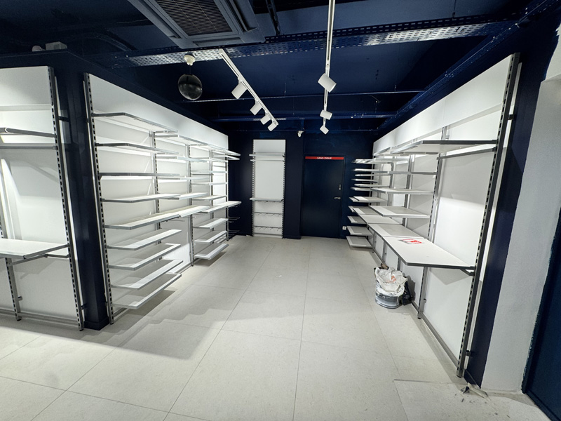 YHRIS AMENAGEMENT